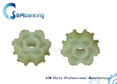 قطعات اصلی ATM فوجیتسو چرخ پلاستیک سفید CA05805-C601-05