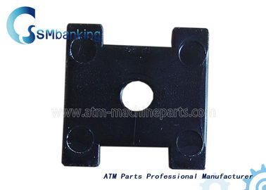 قطعات ماشین آلات اتوماتیک NCR 5886 Presenter Plate Retainer Black Plastic 445-0657077